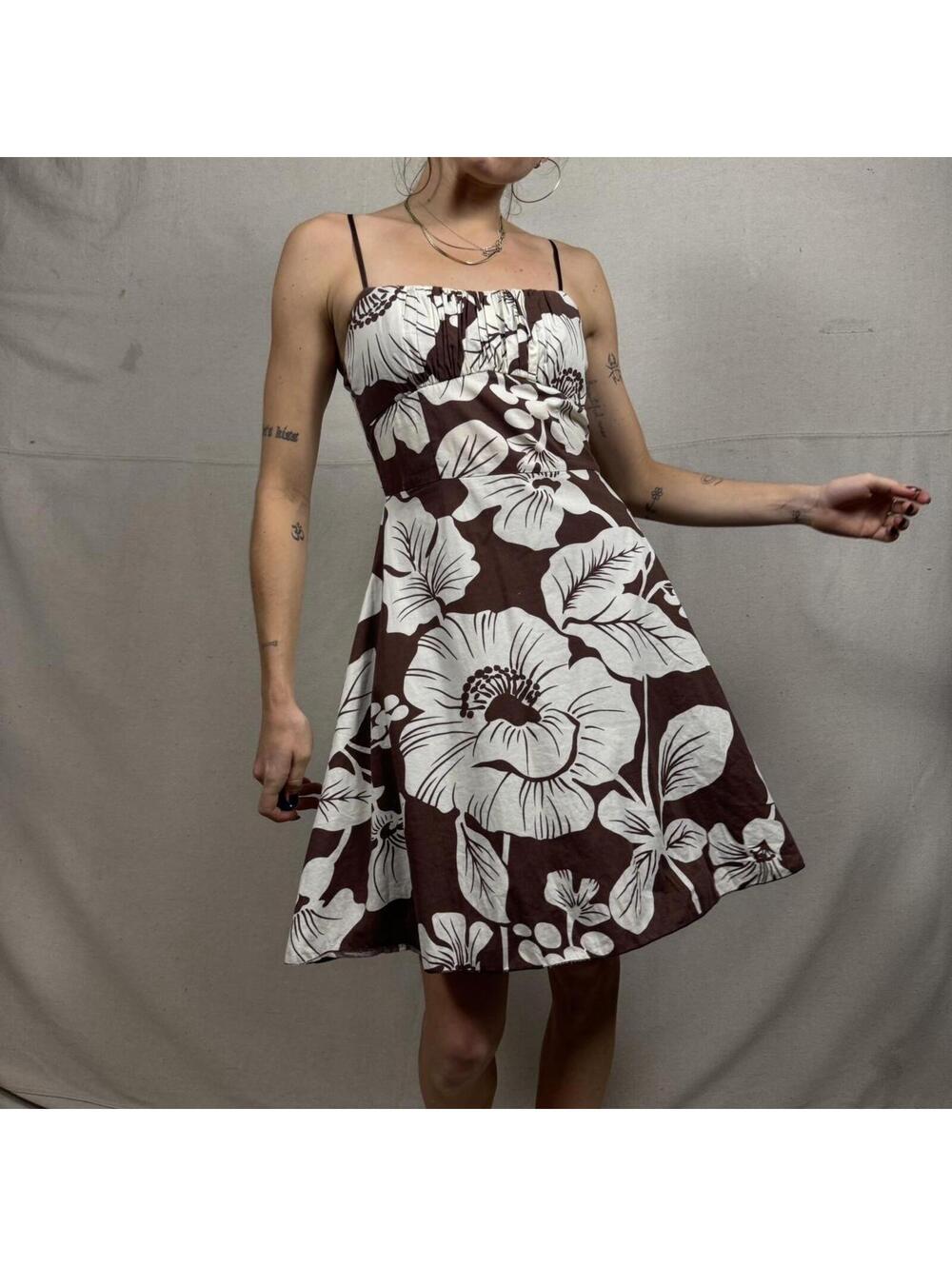 Vintage y2k floral cotton day dress brown white floral print straight across cut